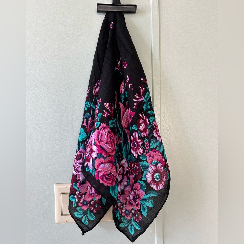 Beautiful Floral Scarf